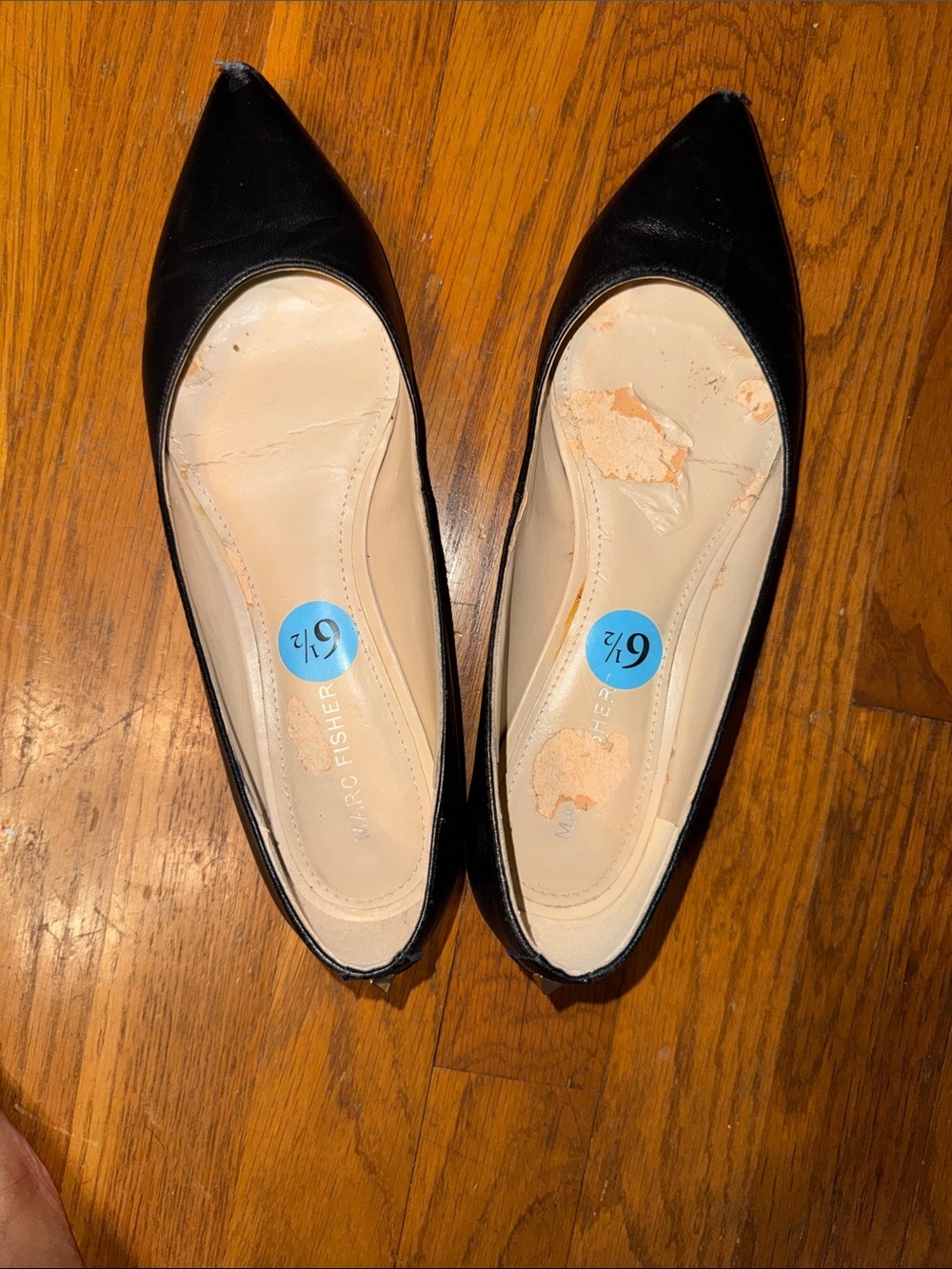 Marc Fisher Black Pointed-Toe Leather Flats